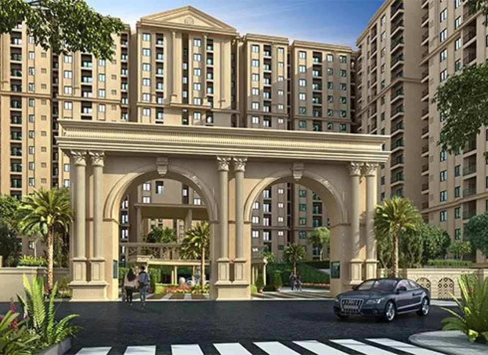 Casagrand first city: Main entrance