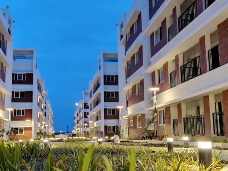 prestige-courtyards: Prestige courtyards
