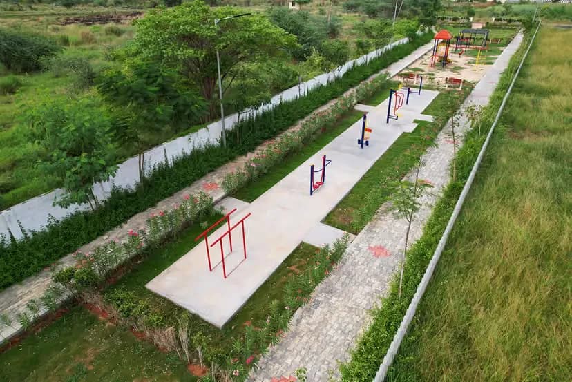 Propshell Park Origin Thandalam plot project
