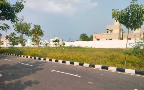 Plots for sale in Alamathy